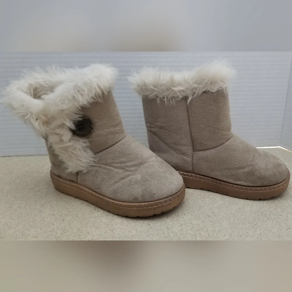 China Buttons City Toddler Girls Boots, Fleece Lined